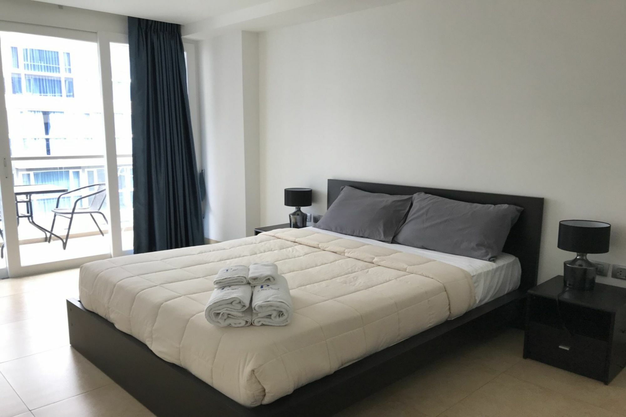 Uplus Avenue Residence Pattaya Εξωτερικό φωτογραφία