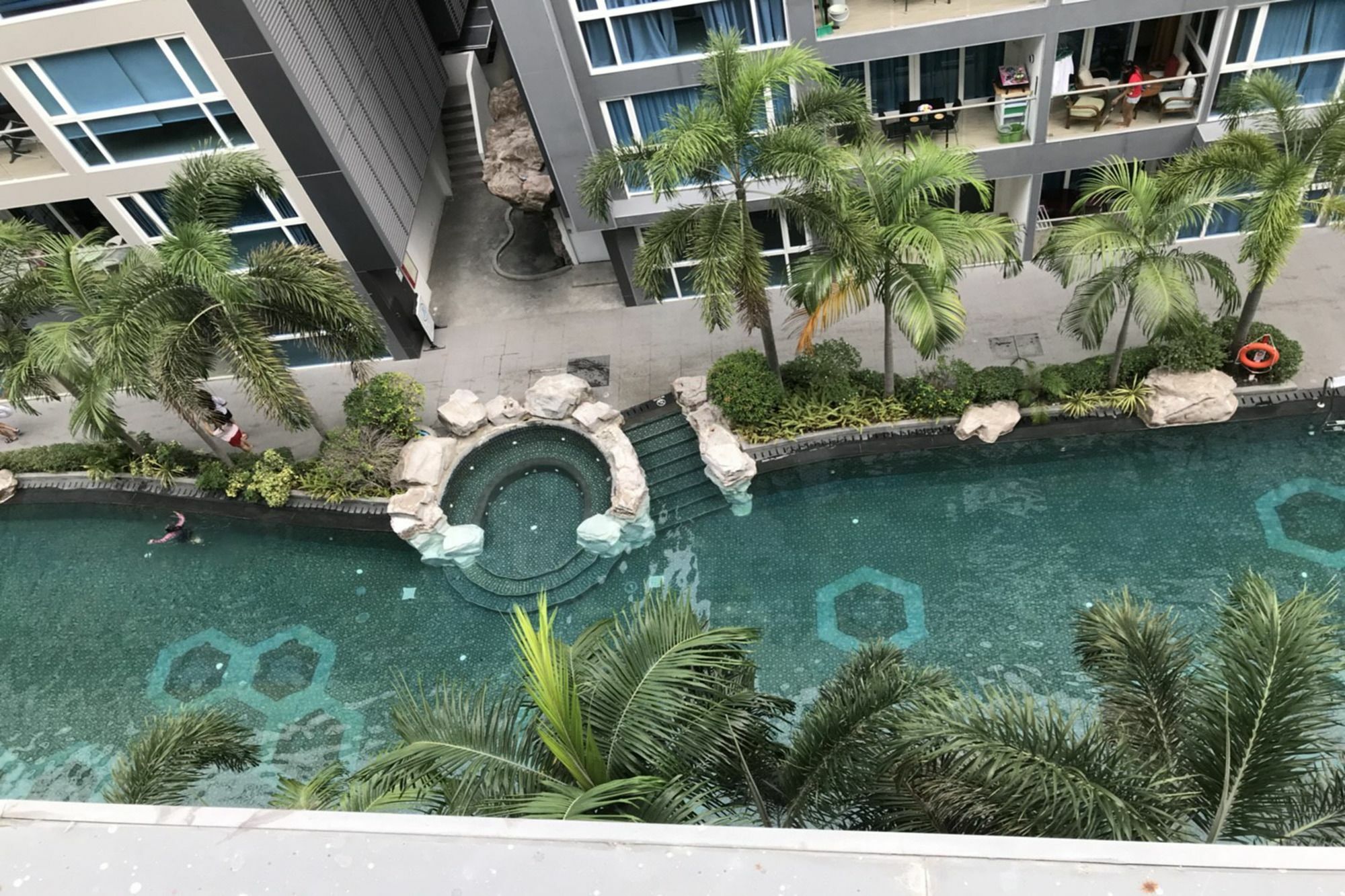 Uplus Avenue Residence Pattaya Εξωτερικό φωτογραφία